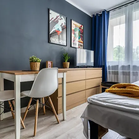 Urban Chic - Cozy - Center - Ogrodowa * ワルシャワ